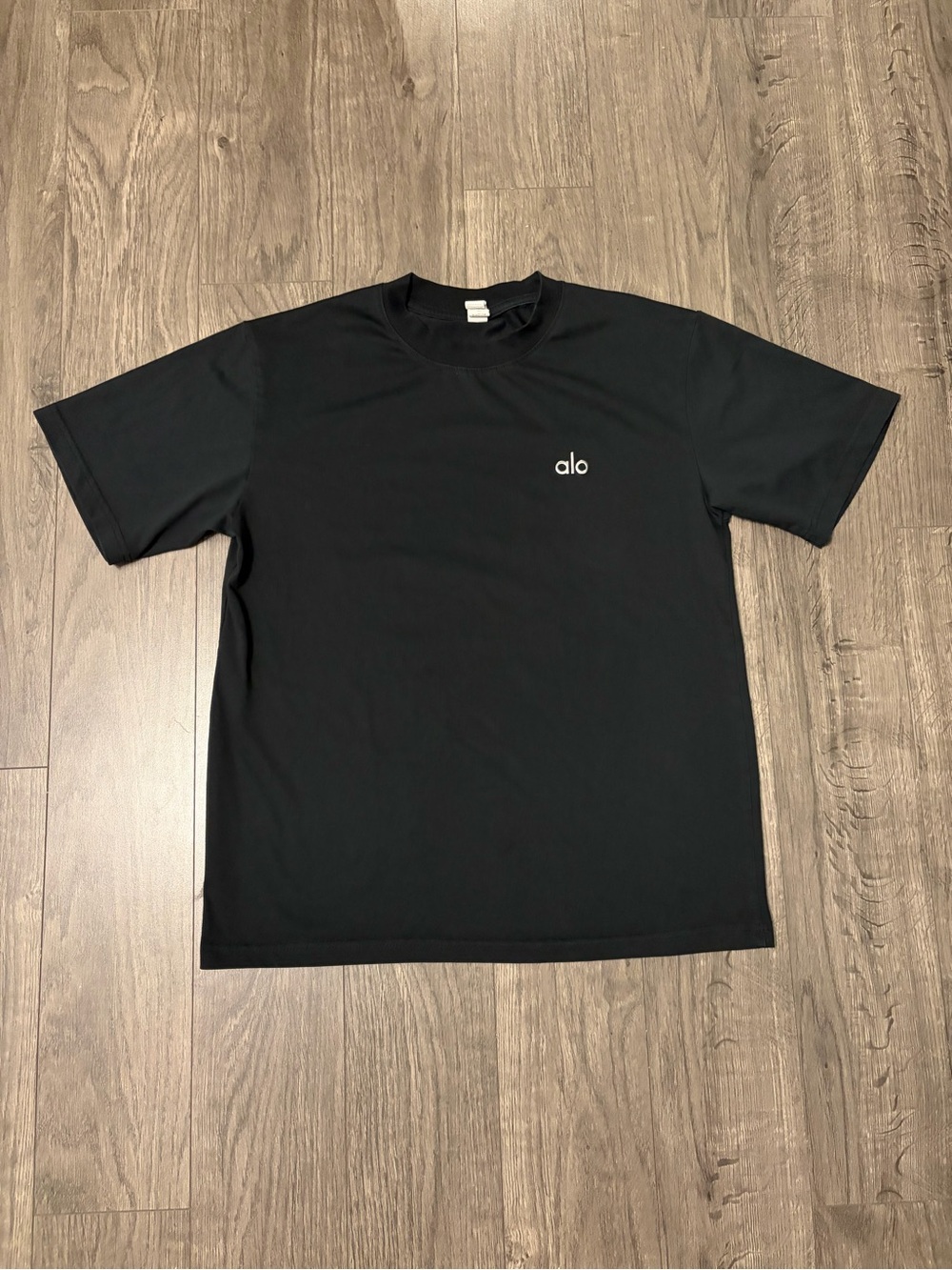 ALO Yoga Men's Black Short Sleeve Logo Tee